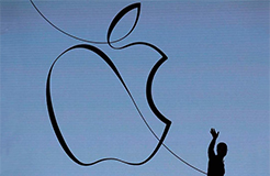 #晨报#提前起诉“专利流氓”，苹果坚称自己没有侵权；MIT教授指控福特F系列皮卡发动机技术侵权