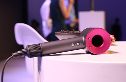 花5年时间,5800万英镑投资,103位工程师参与的「戴森」吹风机,到底有多厉害? 花5年时间,5800万英镑投资,103位工程师参与的「戴森」吹风机,到底有多厉害?