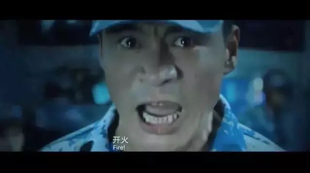 《战狼2》吴京使用的「三防手机」到底什么来头? 《战狼2》吴京使用的「三防手机」到底什么来头?