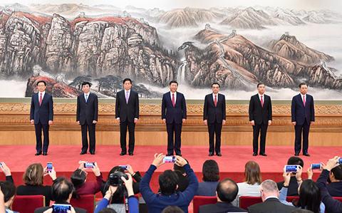 第十九届中央政治局常委，三位具有法学背景！