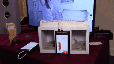 这款手机壳能把你的手机变成3D透视扫描仪？