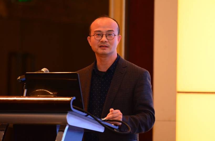 同济大学法学院教授张伟君同济大学法学院教授张伟君在发言中指出