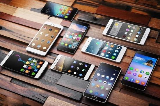 2018年，这些手机黑科技，谁能继续流行下去？
