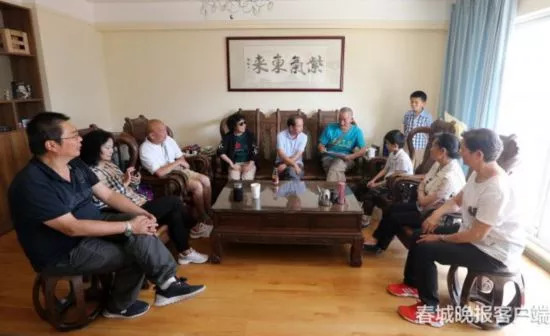 68件老字号系列注册商标被拍卖!福林堂后人忧心如焚:希望维护好百年品牌 68件老字号系列注册商标被拍卖!福林堂后人忧心如焚:希望维护好百年品牌