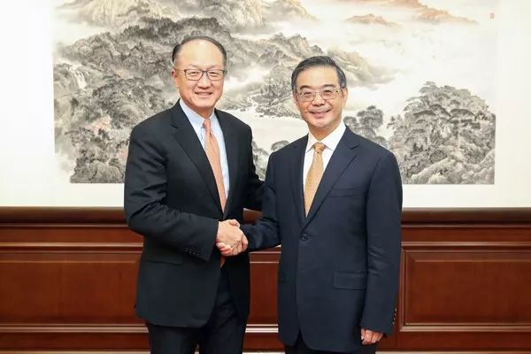 中华人民共和国首席大法官、最高人民法院院长周强:加强知识产权、金融等领域审判专业化建设! 中华人民共和国首席大法官、最高人民法院院长周强:加强知识产权、金融等领域审判专业化建设!