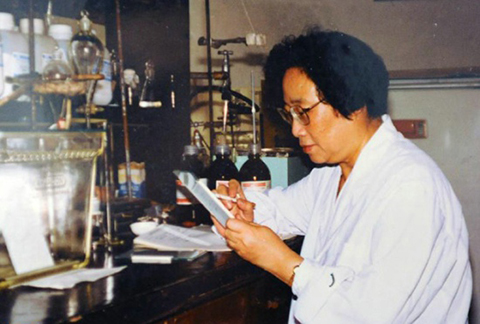 #晨报#结缘青蒿素50年:昆药集团曾七千万买屠呦呦团队相关专利;这次地震很多人第一时间收到预警信息,背后是一个怎样的系统? #晨报#结缘青蒿素50年:昆药集团曾七千万买屠呦呦团队相关专利;这次地震很多人第一时间收到预警信息,背后是一个怎样的系统?