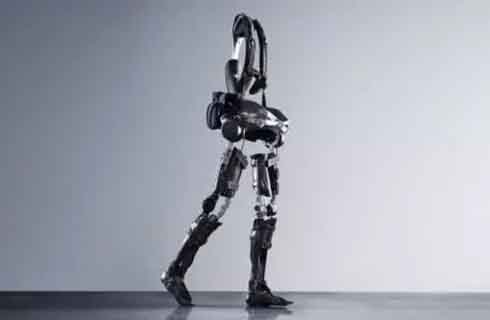 供电“黑科技”！外骨骼机器人投入作业应用