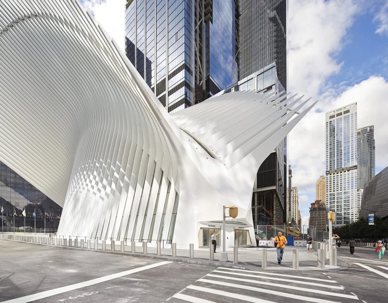 Santiago Calatrava ：自然设计建筑大师