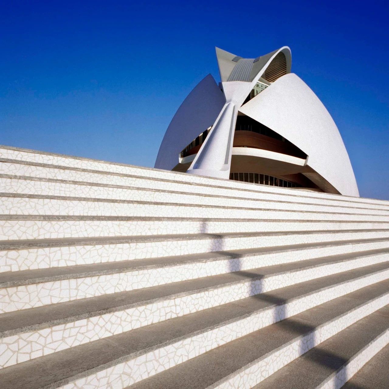 Santiago Calatrava ：自然设计建筑大师