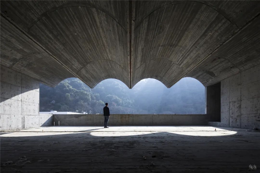 从10座混凝土建筑，看当代中国的“粗野主义”