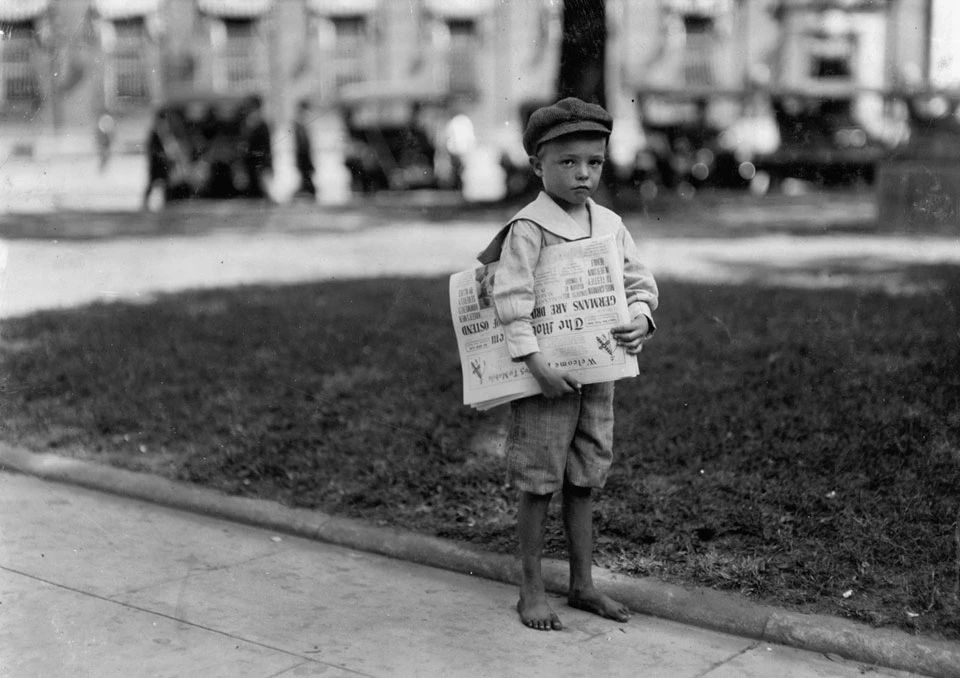 Lewis Hine：一位摄影师的“摩登时代”