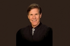 IPR Daily对话前美国联邦巡回上诉法院首席法官Randall Ray Rader