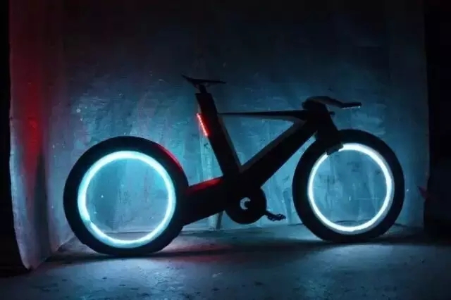 这可能是你见过最有科技逼格的自行车了
